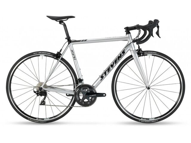 STEVENS 2022 ASPIN STŘÍBRNÁ