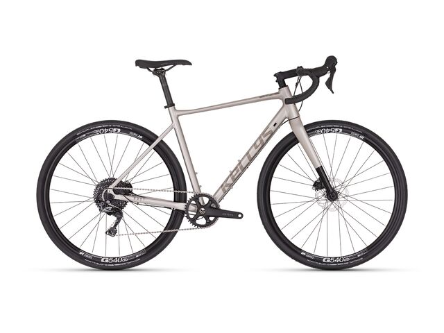 Gravel kolo KELLYS Soot X70 Sand 2025